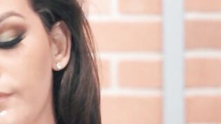 hot chick kimber woods getting her mouth works