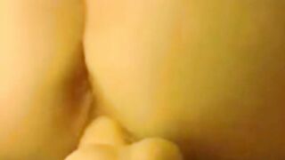 Latina mom with curvy ass bouncing on dildo