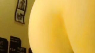 Latina mom with curvy ass bouncing on dildo