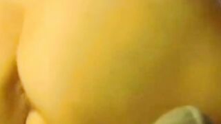 Latina mom with curvy ass bouncing on dildo