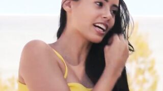 CHICAS LOCA - (Andreina De Luxe & Alberto Blanco) Long Ass Hispanic