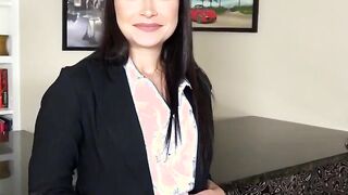 PropertySex - Real Estate Agent Accepts Homebuyer's Big Gives