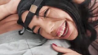 Reality Kings – the Sexual Slut Rachel Rivers Flashes a