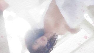 Gorgeous ebony babe Kyrah exposes body