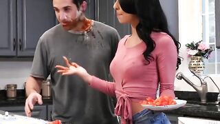 Twistys - Food Fight Boned - Gina Valentina 2CDonnie Rock
