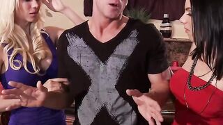 Baby Get Boobies - Snatch at the Party tape starring Jazy Berlin%2C Juelz Ventura and Johnny Sins