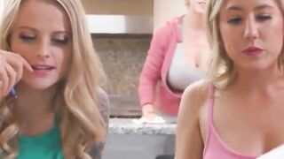 dee williams cant resist paris whites wet pussy