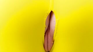 My pants are ripped so pound my pussy