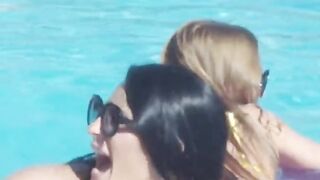 two best friends let loose on vacation