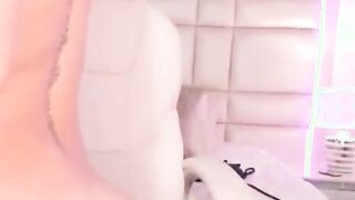 Big Ass Blonde With Herself live on camera