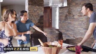 Mommy Got Tits - (Krissy Lynn, Ricky Spanish) - Helicockter
