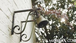 MARISKAX Mariska offered to a BBC by her husband