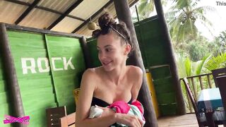 Quick oral sex into the bush - Solazola