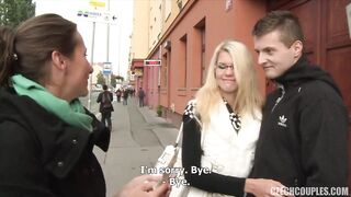 Amateur Lovers Enjoy Swinger Sex - Samantha Bee