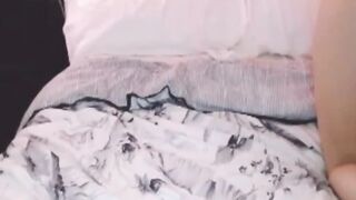 beauty sexy Played with Her Sex Dildo For Fans