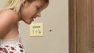 Step Sis Steals My Girlfriends - S16:E6