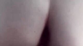 Cute Slut loves getting a Facial Load