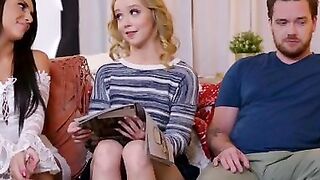We Want Creampies For Christmas - S17:E1