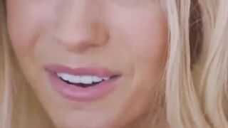 kenzie reeves and vina sky love to gape together