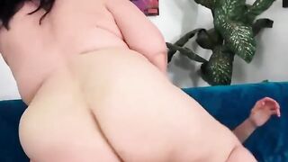 Hefty Becki Butterfly Sits Her Fat Butt on His Face and Dick