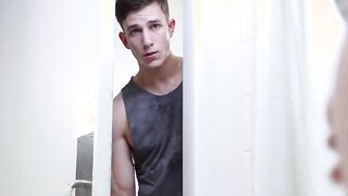 Blonde stepsis is fucked in girls locker room
