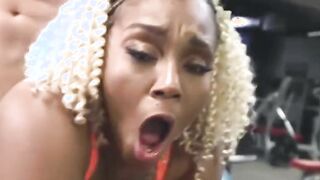 curby ebony babe mimi curvaceous twerks her big ass