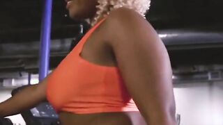 curby ebony babe mimi curvaceous twerks her big ass