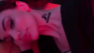 the tattoo master couldn't resist and gave deep into the mouth of his client - sexonl