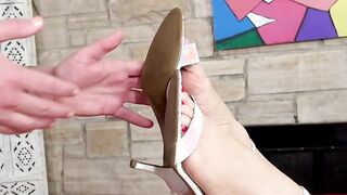 BBW Jessica Lust Lures Him inside With Heels