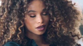 VIXEN Stunning slim Cecilia Lion seduces her playboy boss