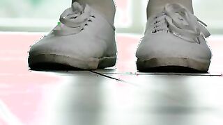Step Dude Gets A Hole In one - S16:E2
