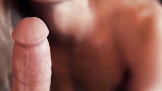 NoFaceGirl Refuses To Have Her Face Filmed The Seductress Desperately Wants To