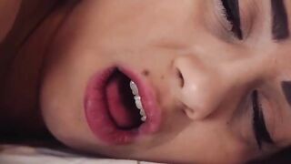 VIP SEX VAULT - How To Gives Anal Satisfaction With Dark Haired Hot Julia De Lucia And Long Cock Stud