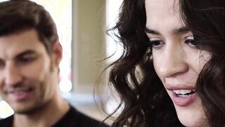 Computer technician sees porn on MILF pc