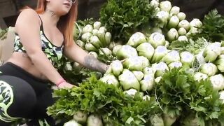CARNE DEL MERCADO - Jessica Dulce - Teenie Hispanic Wants To Have