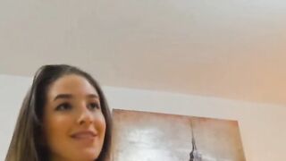 beauty sexy Fucks Both Her Holes