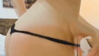 beauty sexy Fucks Both Her Holes