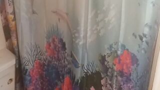 stepmom with tattoo boobs spied in the shower