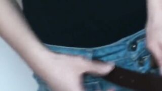 Dark Hair pleasuring her wet vagina on a mat