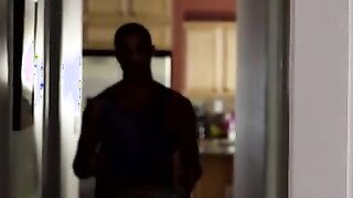 Seducing My Roommate - S34:E19