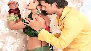 Desi Merrid Bhabhi