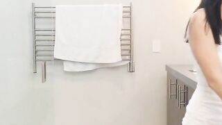 blowjob  horny gf filled up with cum after work party