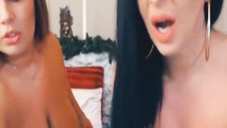 two Great Bombshell Bombshell cunt with mouth Having Fun Snatch