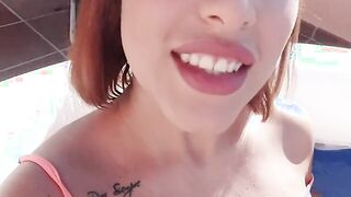 Big Ass Cunt With Mouth Give A ORAL SEX Inside The Pool