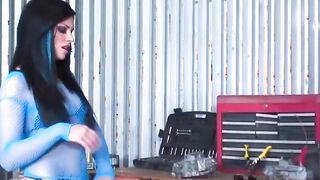 fucking the mechanic