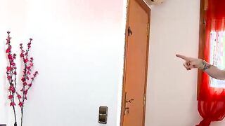 LA COCHONNE Bombshell Jordanne Kali Plays And Fucks With Plumber