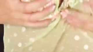 cumshot voluptuous babe sticks dildo in her beautiful wet pussy 4k