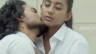 School Girl Sex with Bf In OYO Hotal