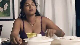 MILF of the Year Lush Housewife Exposes Her Juiciest Secrets!