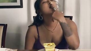 MILF of the Year Lush Housewife Exposes Her Juiciest Secrets!